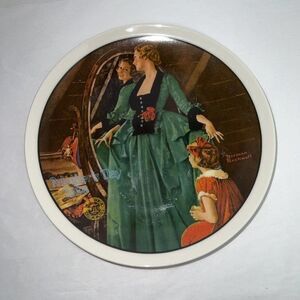 'Grandma's Courting Dress' Mother's day 1984 Rockwell classic plate
